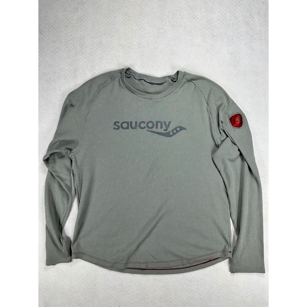 Saucony Mens Long Sleeve Running Shirt Sage Green Waffle Knit Logo Graphic XL